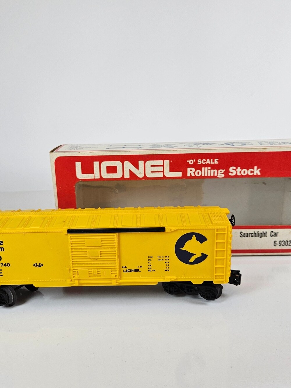 Lionel O Scale Rolling Stock Chessie System C&O Boxcar MEC 9740 Yellow 6-9302